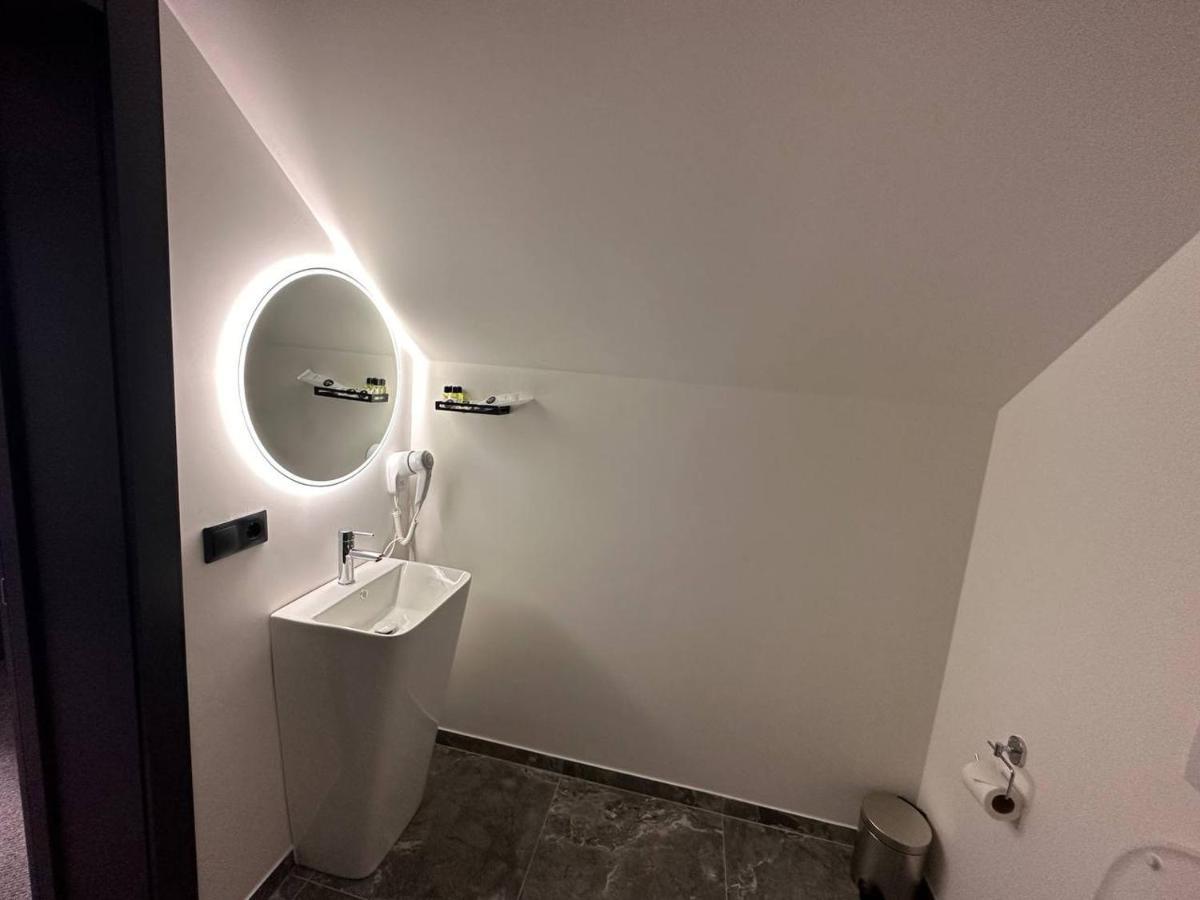Royal Wood Hotel Rokytne  外观 照片